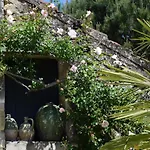 L'intemporelle Oda ve Kahvaltı Le Buisson-de-Cadouin