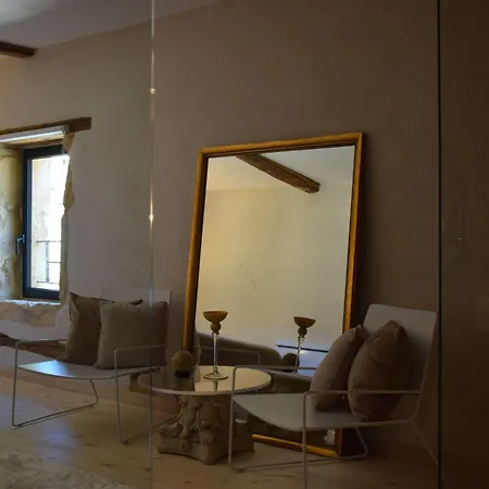 L'intemporelle Bed and Breakfast 4*