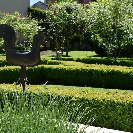 فندق مبيت وإفطار L'intemporelle Le Buisson-de-Cadouin